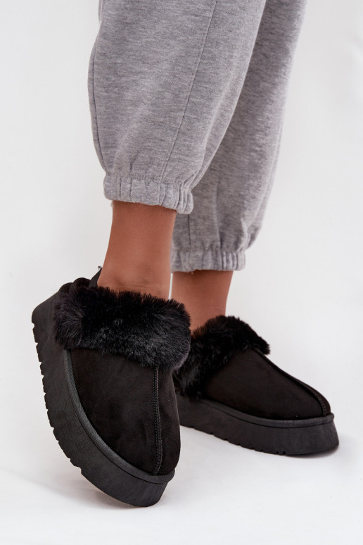 Women's slippers on platform with fur black Linaris