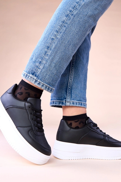 Czarne sneakersy na platformie Avita
