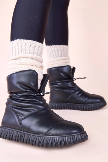 Czarne śniegowce skóra... 2