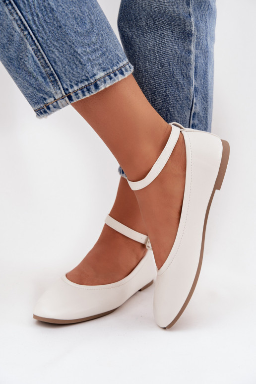 Baleriny DamskiewithPaskiem I Klamrą Białe Janelor