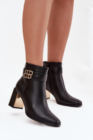 Women's ankle boots on heel with strap and gold detail Black Galinne 2