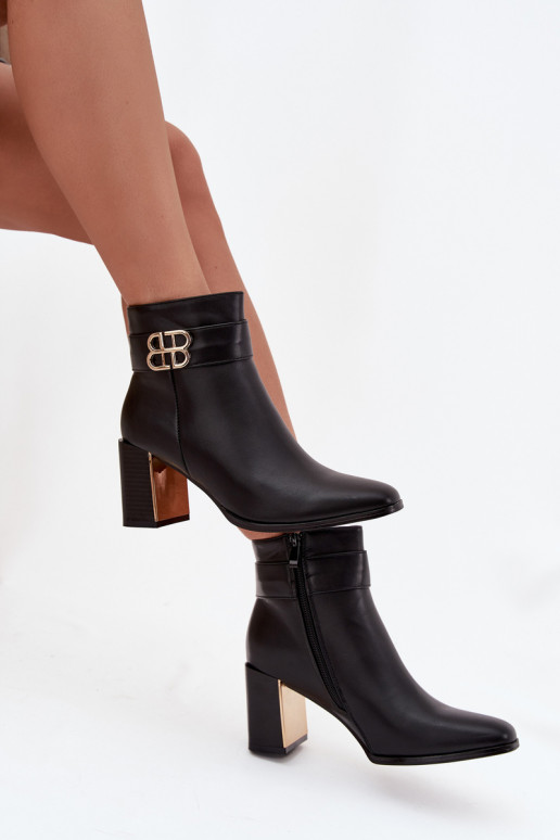 Women's ankle boots on heel with strap and gold detail Black Galinne