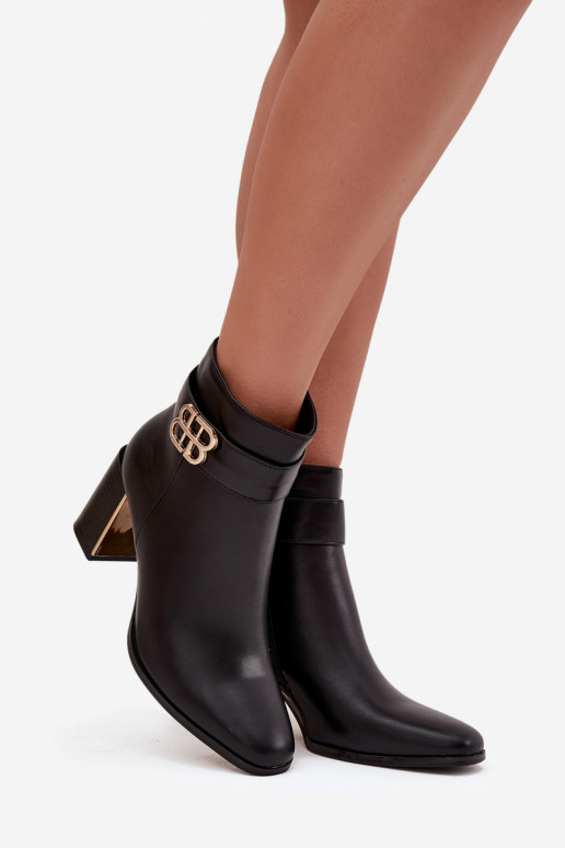 Women's ankle boots on heel with strap and gold detail Black Galinne