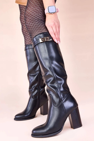 Czarne kozaki na słupku ze... 2