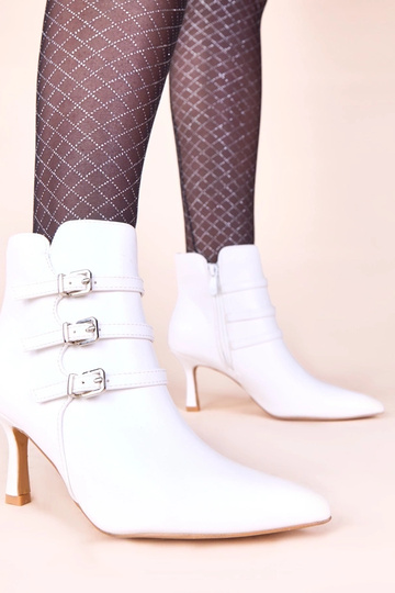 Białe botki na szpilce z... 2