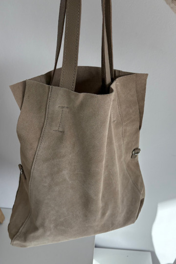 Zamszowa Torebka Shopper Jasnobeżowa Miraya 2