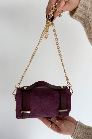 Bag Made of Natural Suede with Chain Purple Nivra