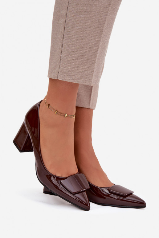 Lakierowane Czółenka Na SłupkuwithOzdobą Czekoladowe Isoline