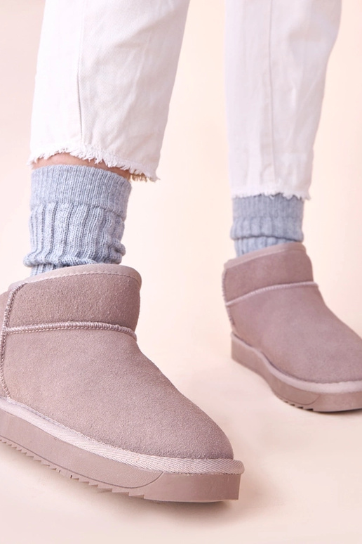 Szare śniegowce z naturalnego zamszu...