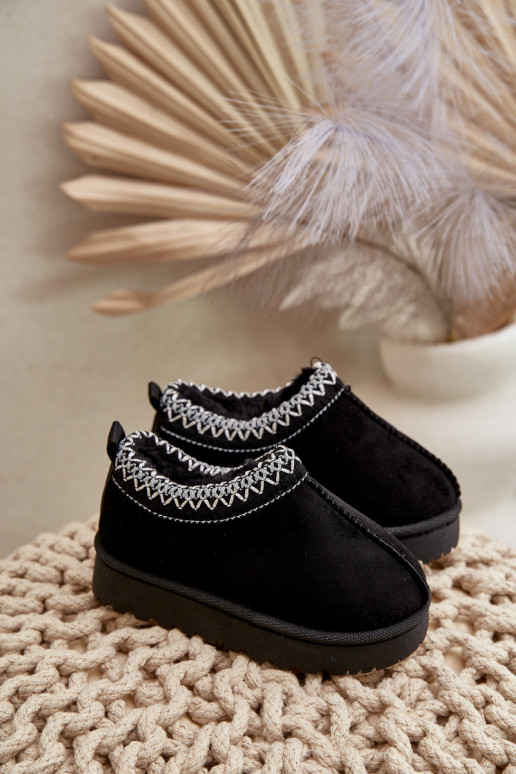 Children's snow boots with platform, insulated with fur inside in black Vilabria