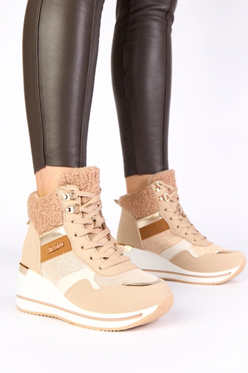 Beżowe śniegowce sneakersy...