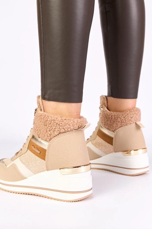 Beżowe śniegowce sneakersy  ocieplane...