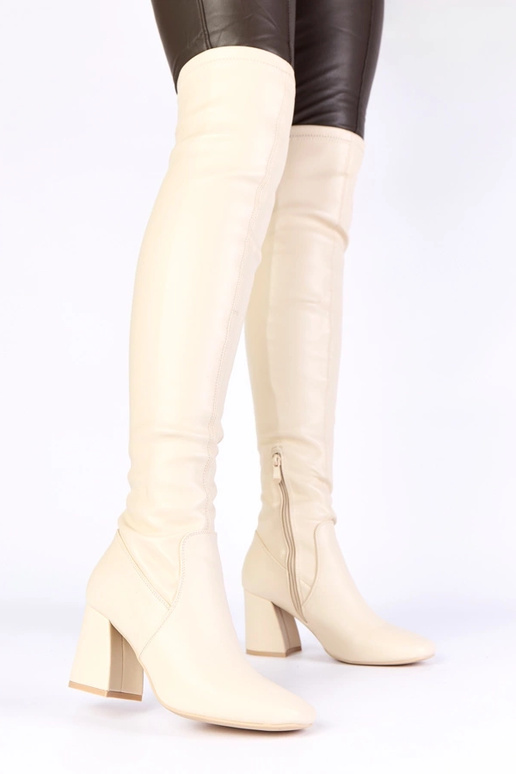 Beżowe kozaki na słupku za kolano Louna