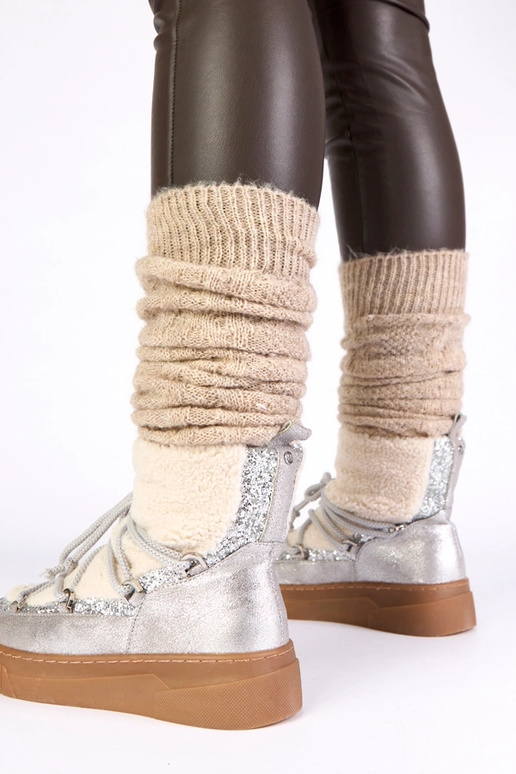 Srebrne śniegowce ocieplane futerkiem...