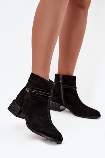 Women's Boots Made of Genuine Suede on Block Heeled Warm D&A CR52-651 Black