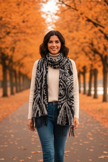 Czarno-biały szalik w...