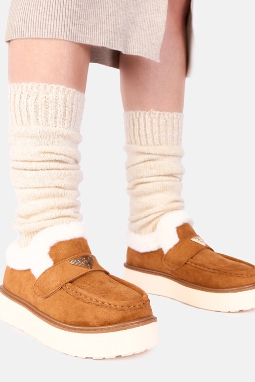Brązowe mokasyny ocieplane futerkiem...