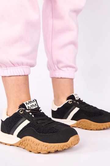 Czarne sneakersy ocieplane z futerkiem Sanna