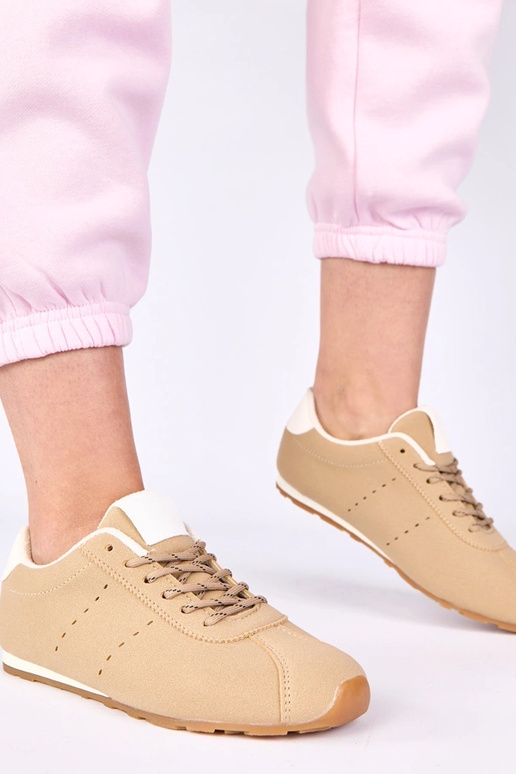 Beżowe sneakersy z białym akcentem Birna