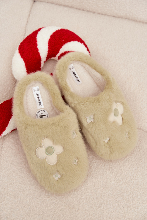Furry slippers with flowers pistachio Selinne