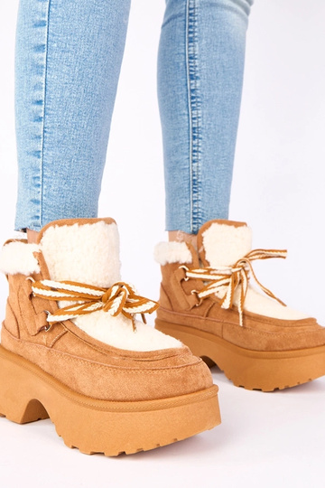 Brązowe śniegowce z...