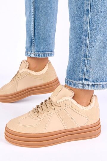 Beżowe sneakersy ocieplane... 2