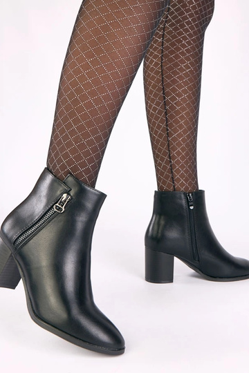 Czarne klasyczne botki na... 2