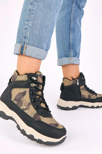 Czarne trapery na... 2