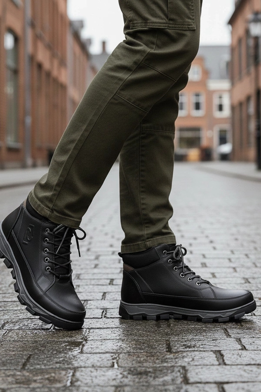 Czarne trapery męskie ocieplane Elias