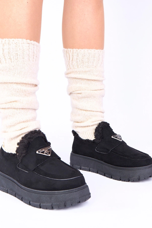 Czarne mokasyny na platformie...