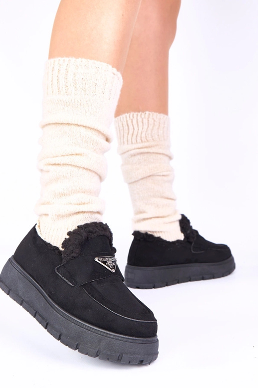 Czarne mokasyny na platformie...