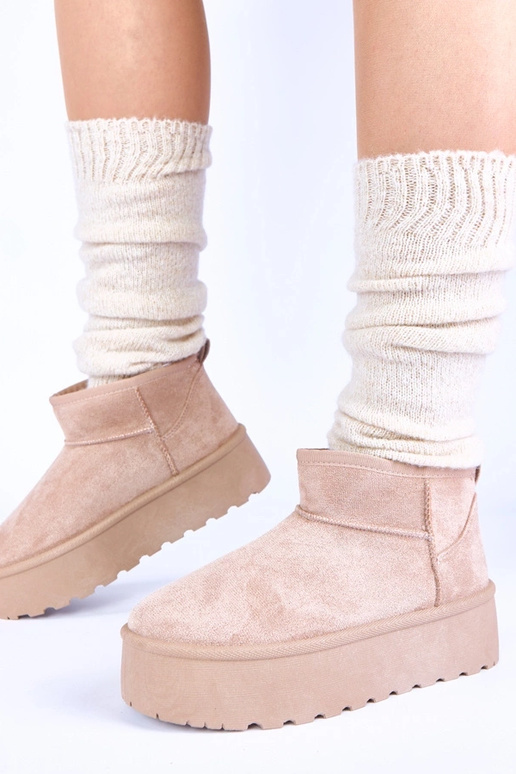 Beżowe śniegowce na platformie...