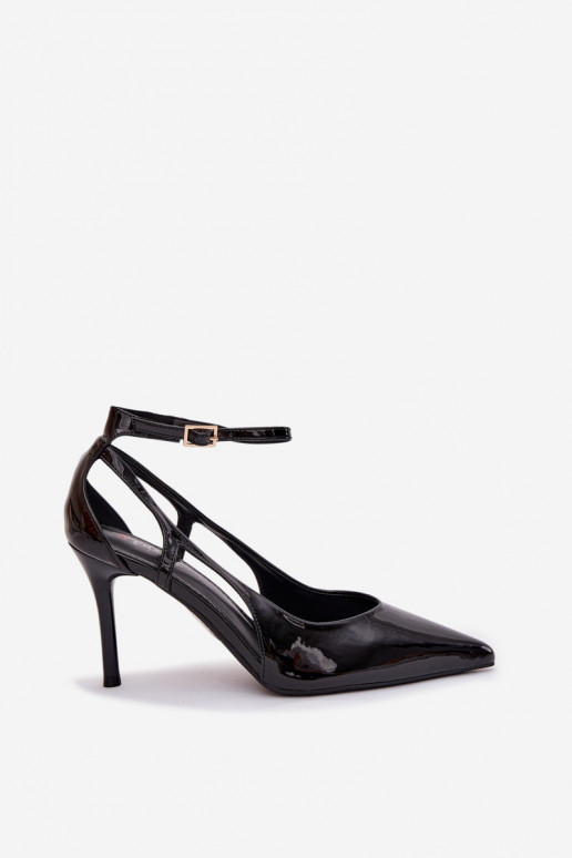 Patent leather high heels from eco leather black Fionnel