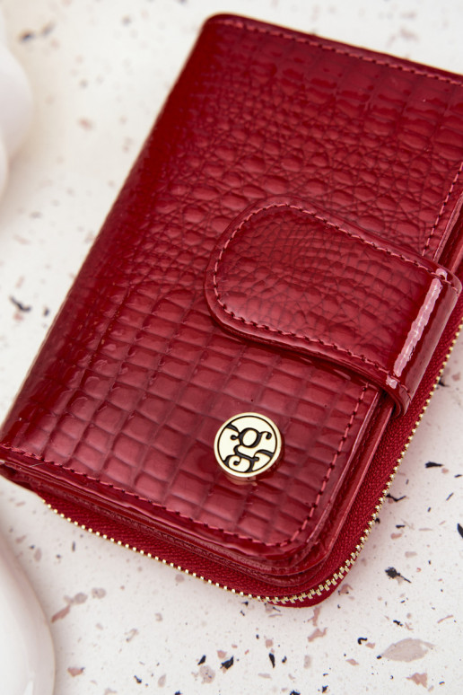 Lacquered Ladies Wallet With Embossing Red Rivonna