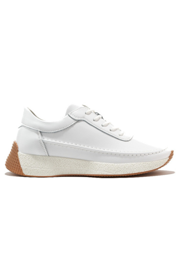 INomens leather Inhite color sneakers 2