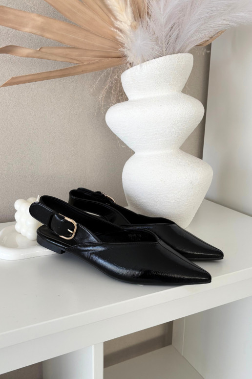 Patent Leather Ballerinas With Clasp Black Rinalle