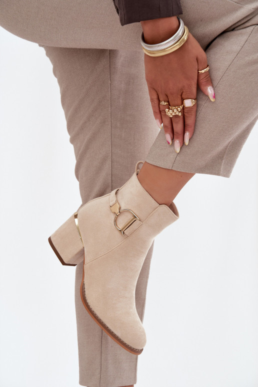 Insulated women's ankle boots with heel with gold elements light beige Ambrine