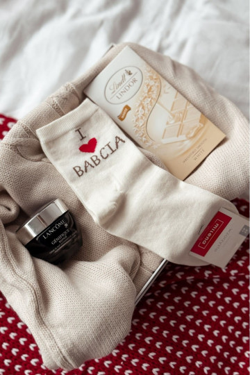 Skarpetki DamskiewithNapisem I Love Babcia Ecru