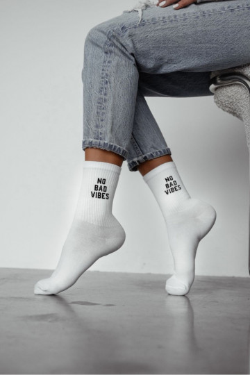 Women Socks With Text NO BAD VIBES White