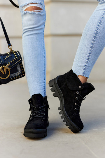 Suede Trapper Boots Tiered Black Dalles