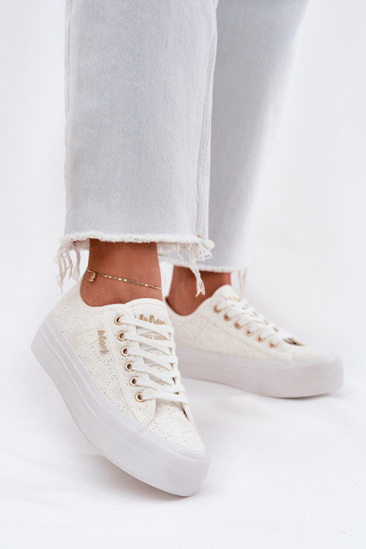 Ladies Sneakers With Lace Lee Cooper LCW-25-31-3438L White