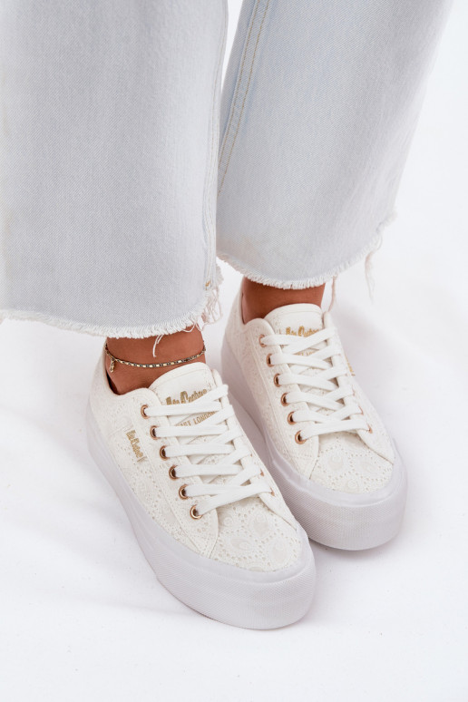 Trampki DamskiewithKoronką Lee Cooper LCW-25-31-3438L Białe