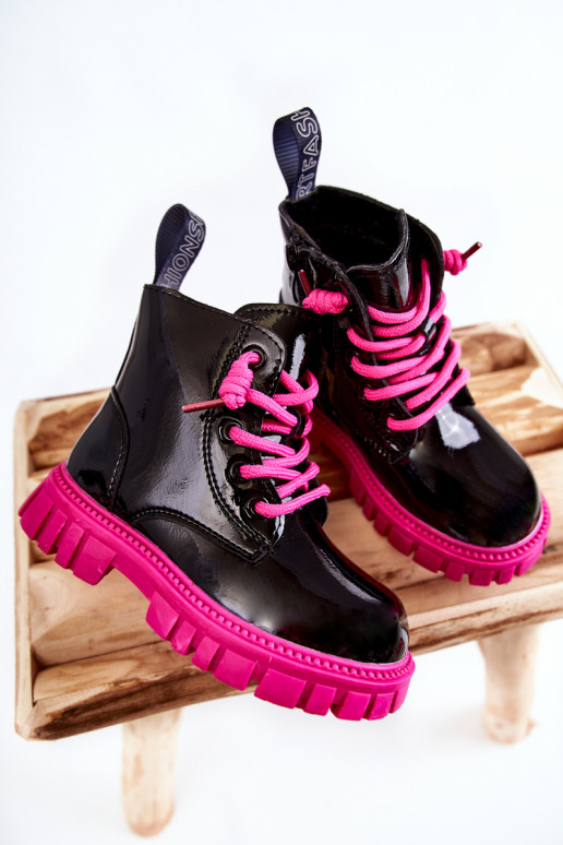 Lacquered Warm Boots Black and Pink Heidi