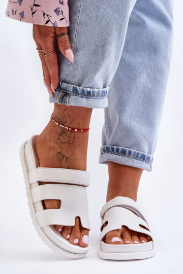 Women's Classic Slippers White Molie 2