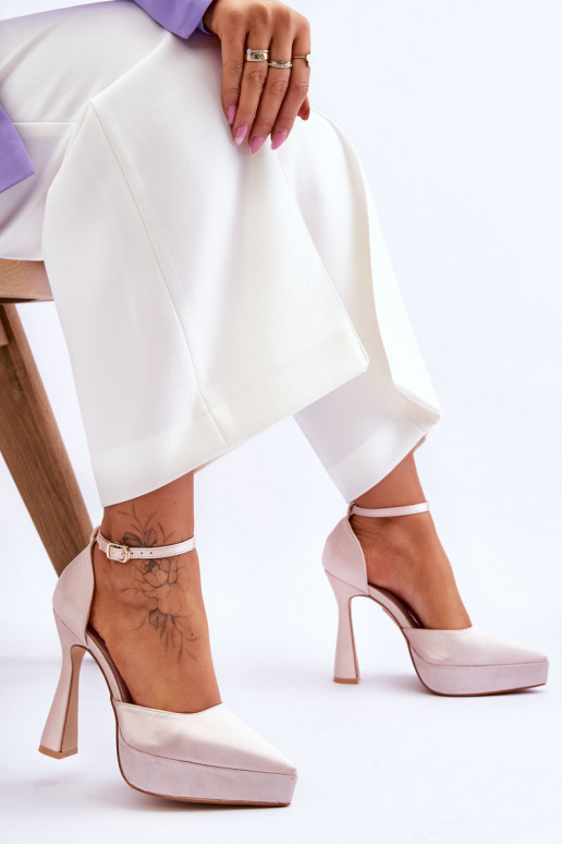 Fashionable Pumps On A Wide High Heel Light pink Madness