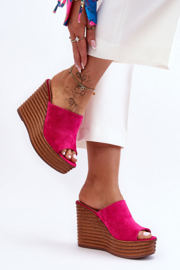 Light Flip Flops On Chunky Platform Fuchsia Good Vibe