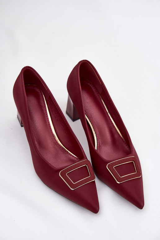 Heels With Decorative Buckle Burgundy Seriva