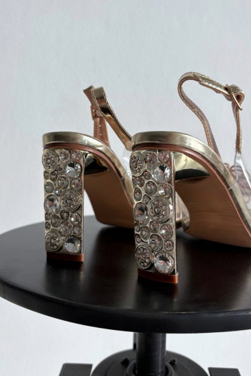 Block heel sandals with decoration and crystals D&A MR52-236 Gold 2