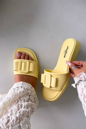 Women's Flat Sandals with Buckle Yellow Melivra