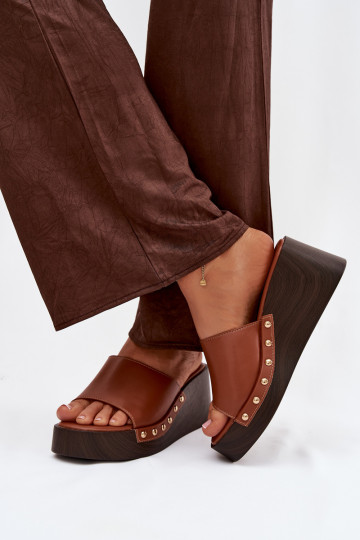 Women's Slip-ons with Platform with Golden Buckles Camel Arionne 2